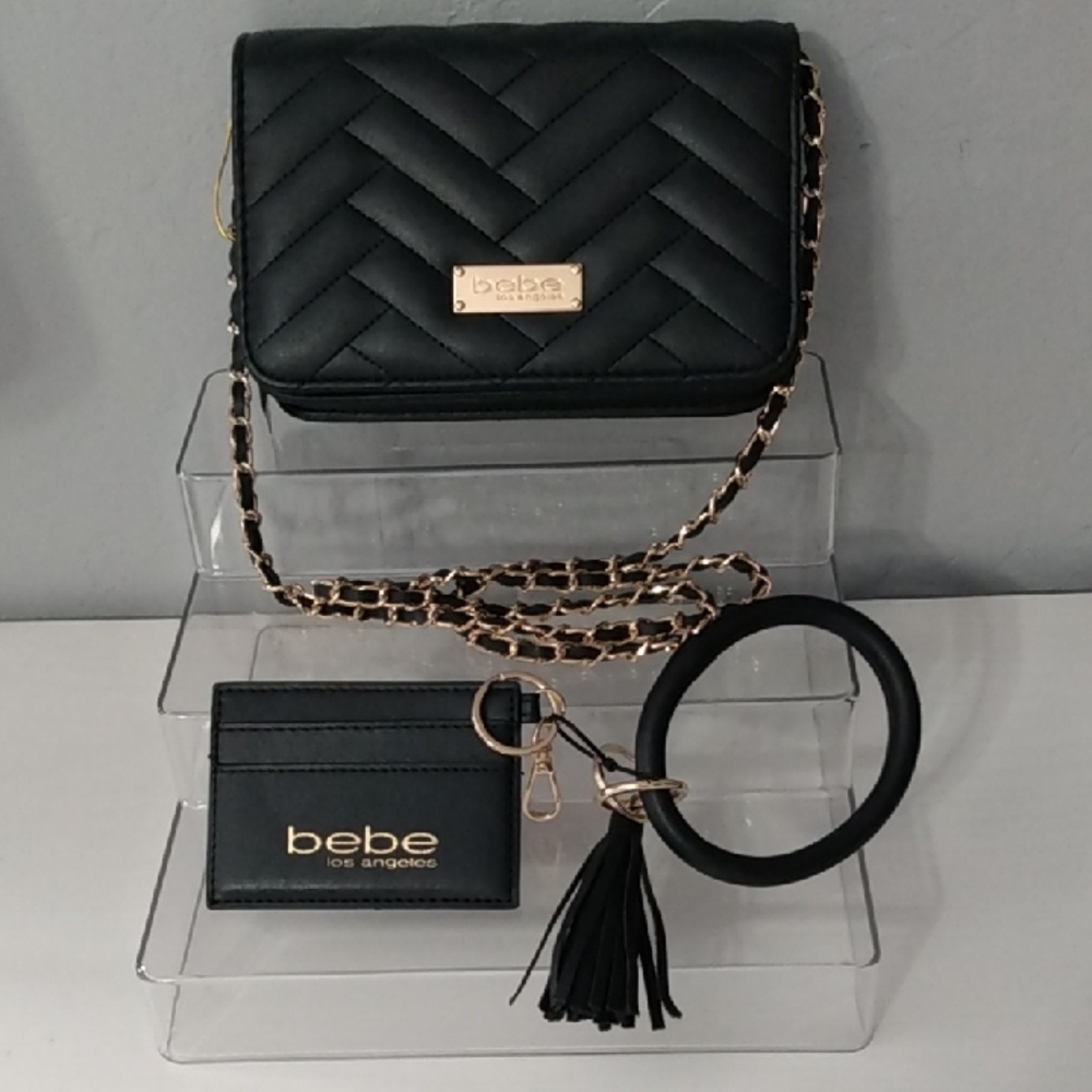 Bebe Sophia Black Crossbody‎ Quilted Chevron Chain Strap Card Holder Tassel